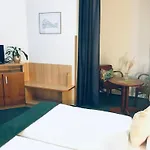 Penzion Hotelu Central Konukevi 4*