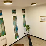 Konukevi Penzion Hotelu Central 4*