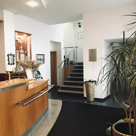 Гостевой дом Penzion Hotelu Central 4*