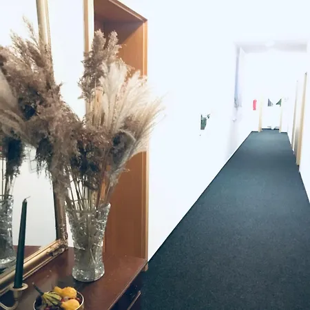 Πανσιόν Penzion Hotelu Central Dvůr Králové nad Labem