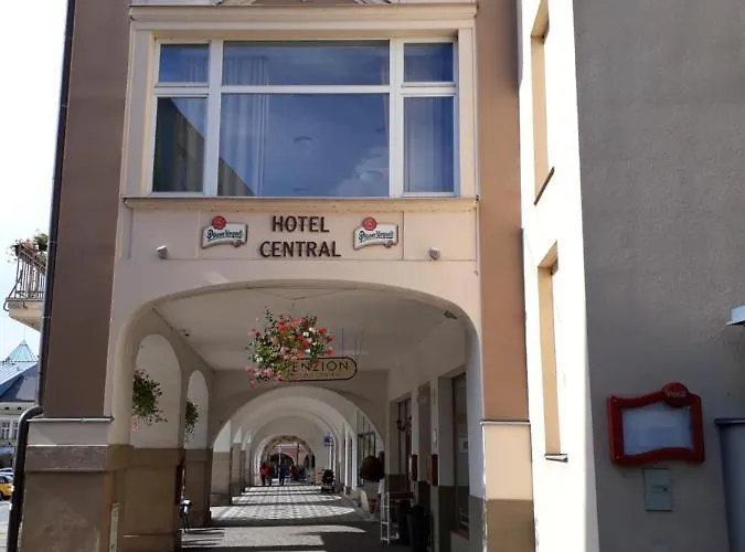 Penzion Hotelu Central Pensionat Dvůr Králové nad Labem